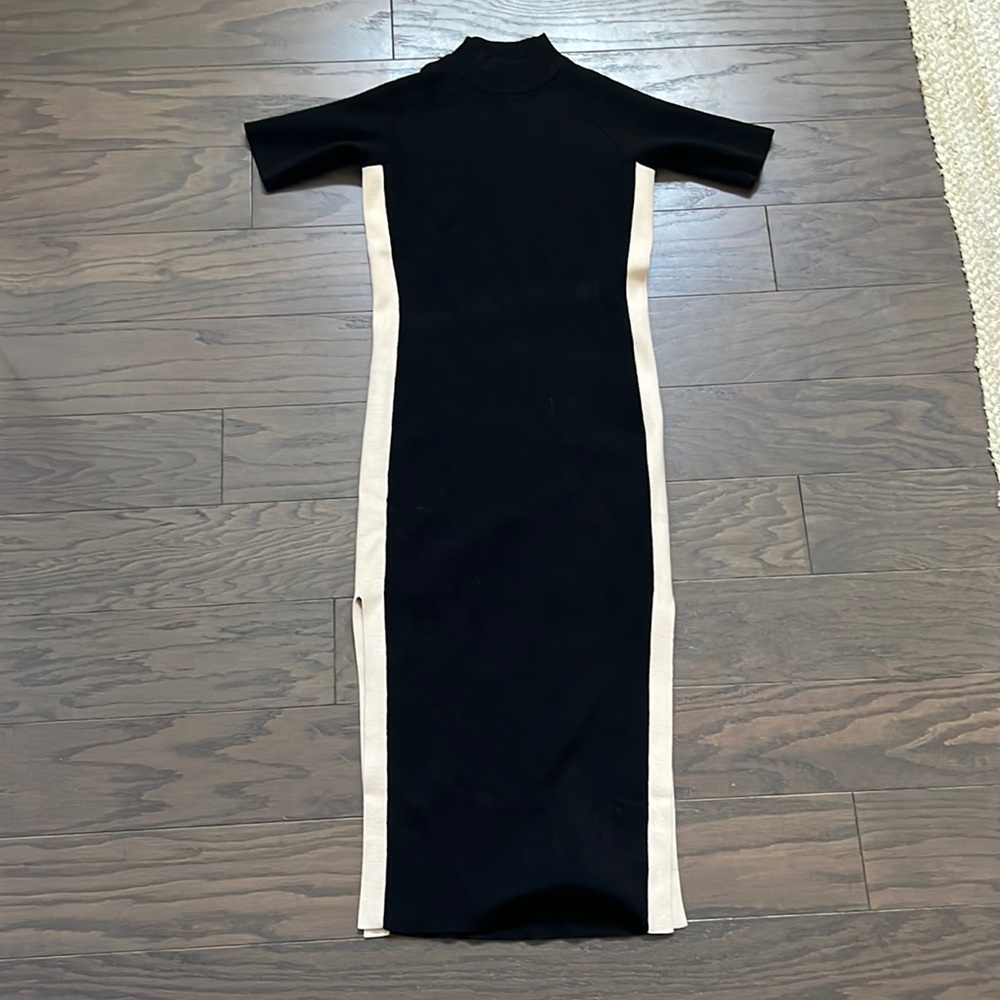 Monrow Supersoft Sweater Knit Color Block Dress
